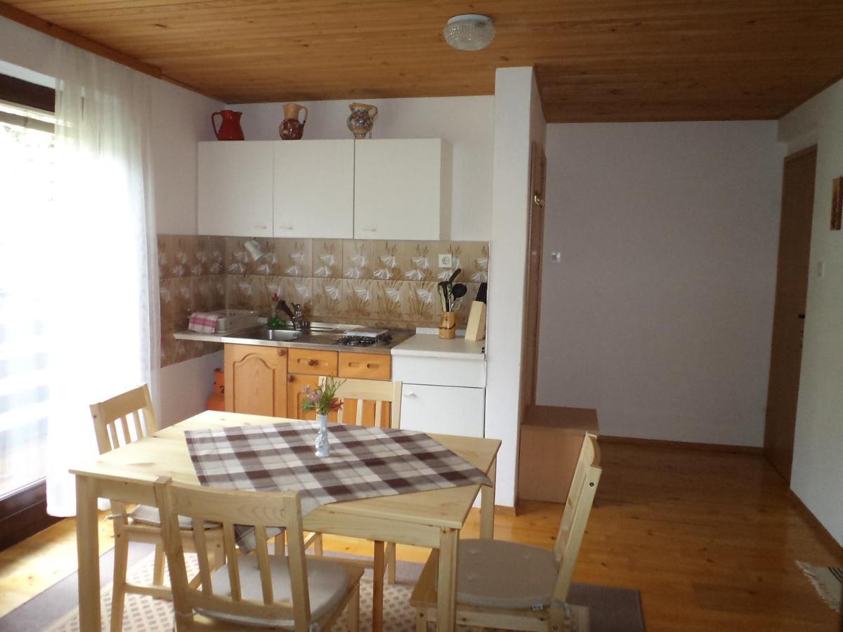 Apartma Podlogar Golica Triglav Apartment Jesenice Bagian luar foto